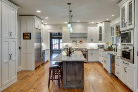 Franklin Tennessee Farmhouse Kitchen Remodel White Cabinets