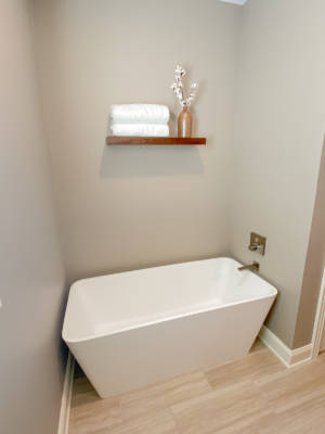 franklin Tennessee bathroom remodel tub