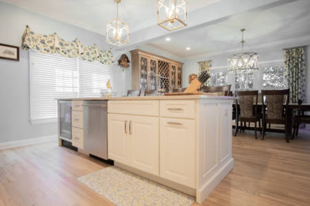 Franklin Tennessee Kitchen Remodel White Island